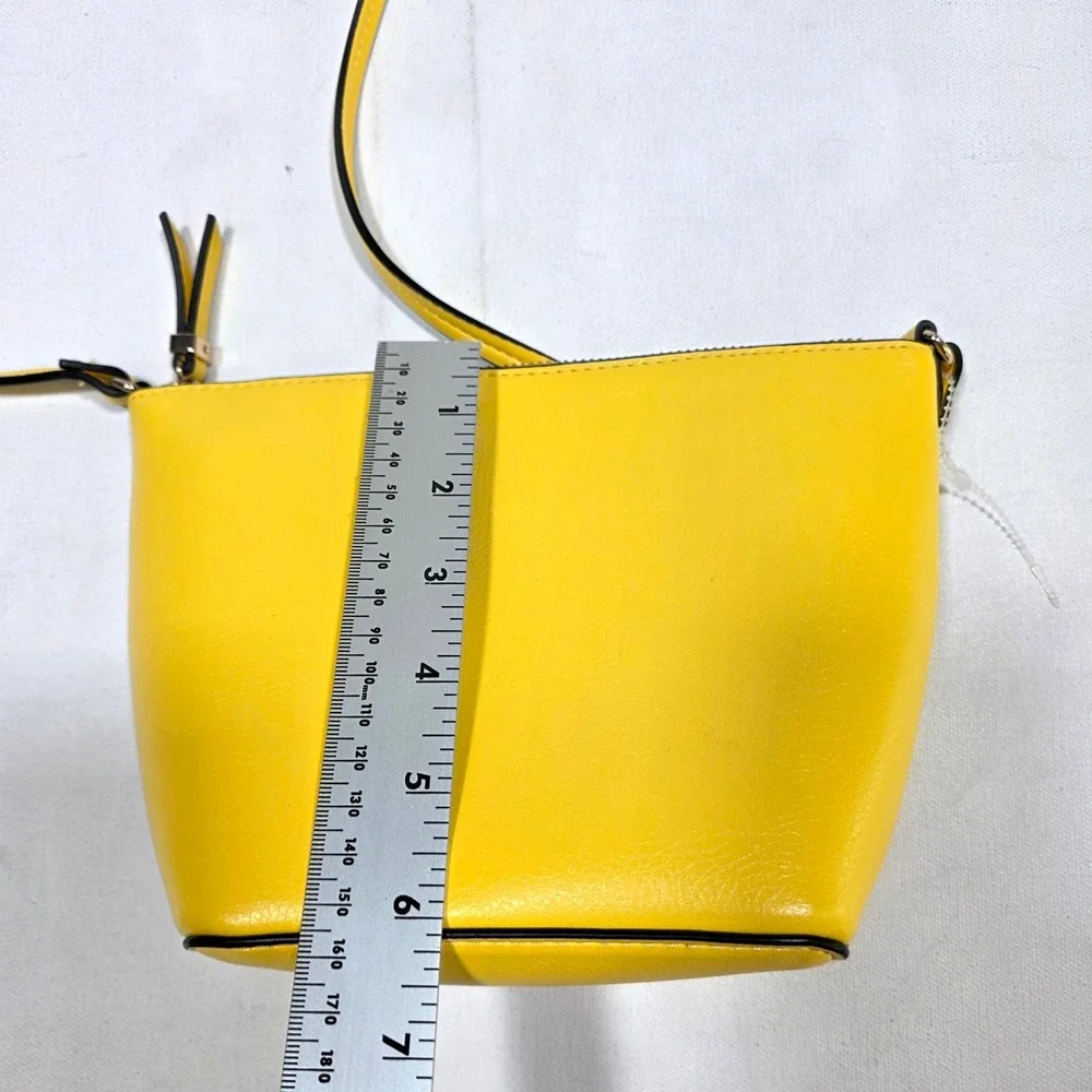 H&M Crossbody Bag Women Small Yellow Faux Leather Zippered Shoulder Purse Mini